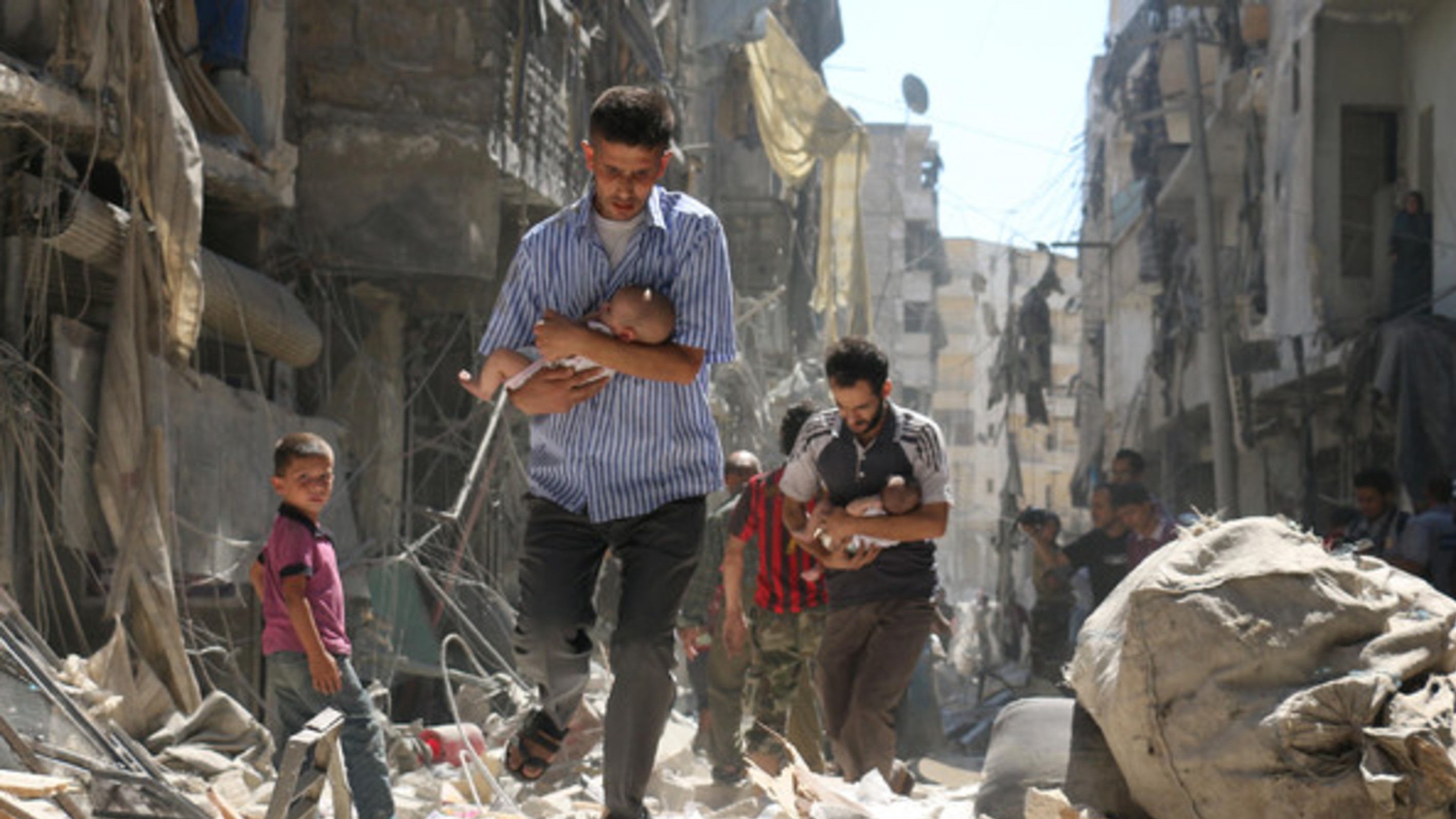توكل كرمان تنتقد الموقف الدولي إزاء ما يحدث في حلب